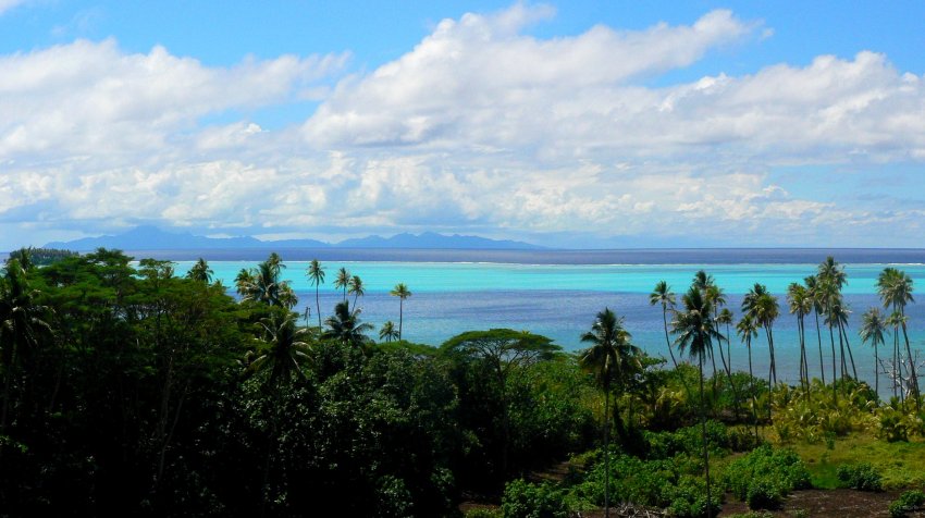 34- Huahine vue de Raiatea 